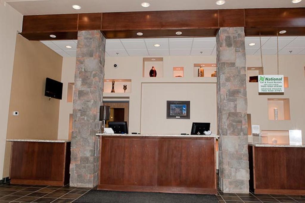 Paradise Inn And Suites Valleyview エクステリア 写真