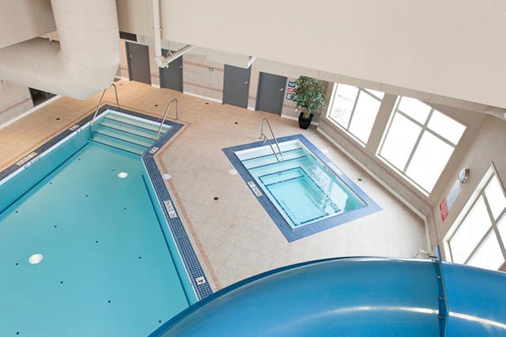 Paradise Inn And Suites Valleyview エクステリア 写真