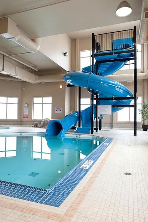 Paradise Inn And Suites Valleyview エクステリア 写真