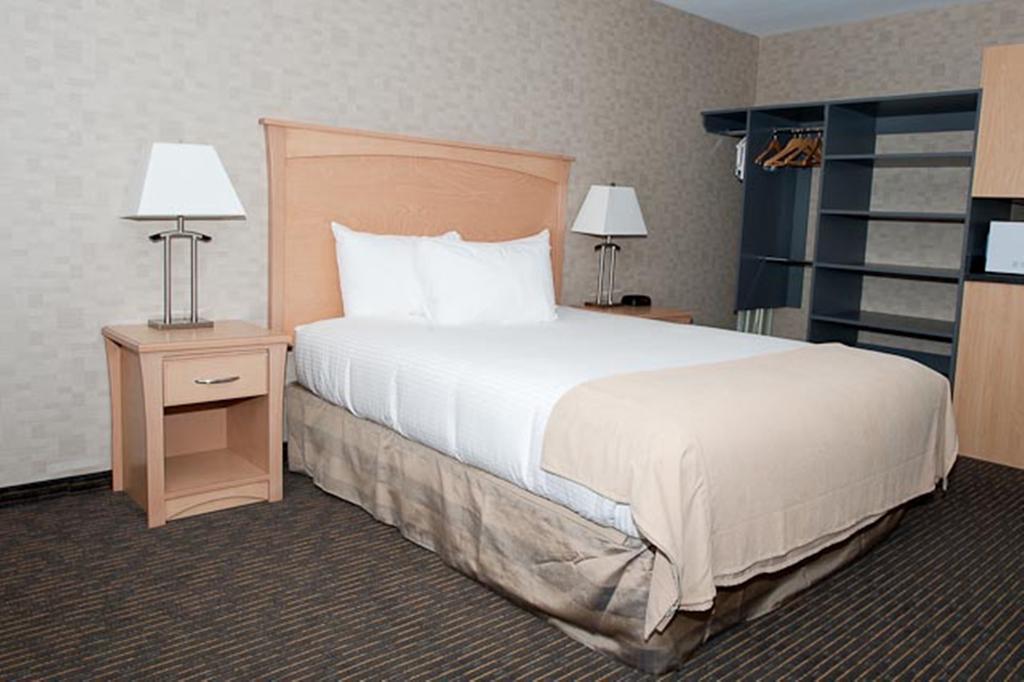 Paradise Inn And Suites Valleyview エクステリア 写真