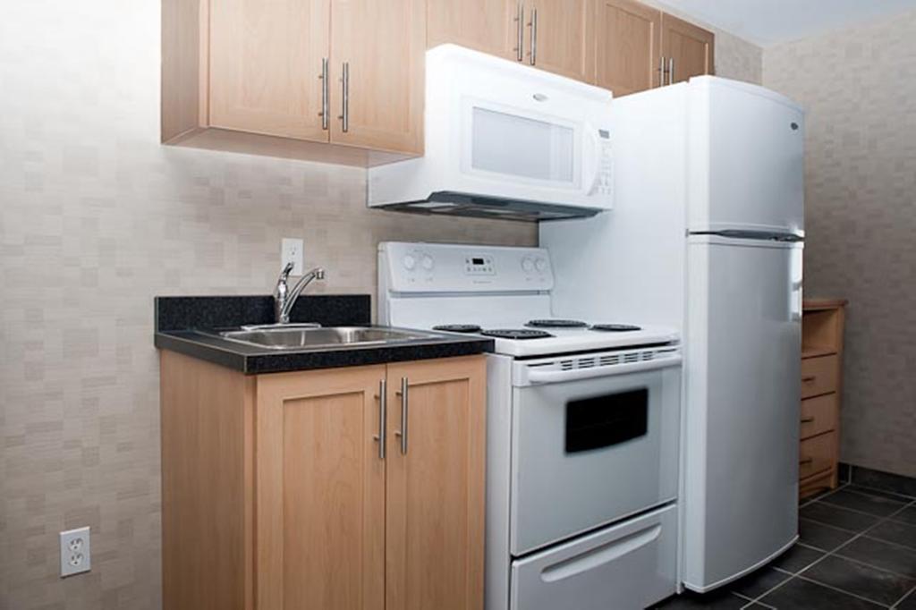 Paradise Inn And Suites Valleyview エクステリア 写真